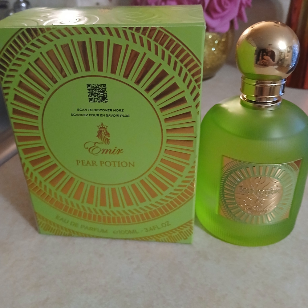 Pear Potion Eau de Parfum - Vibrant Green